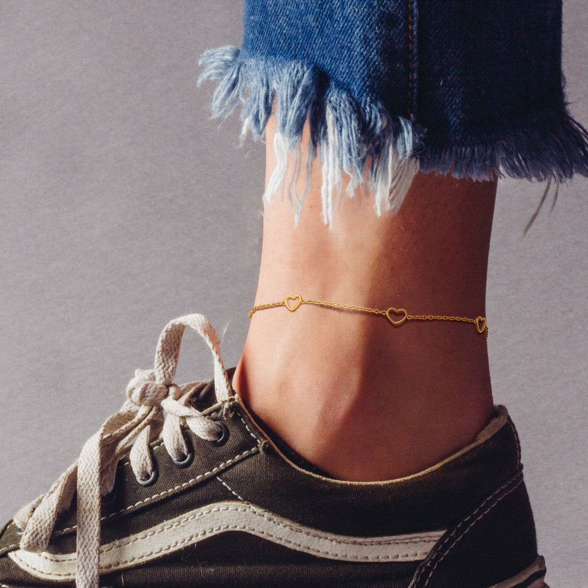 Hollow Heart Shaped Love Anklets