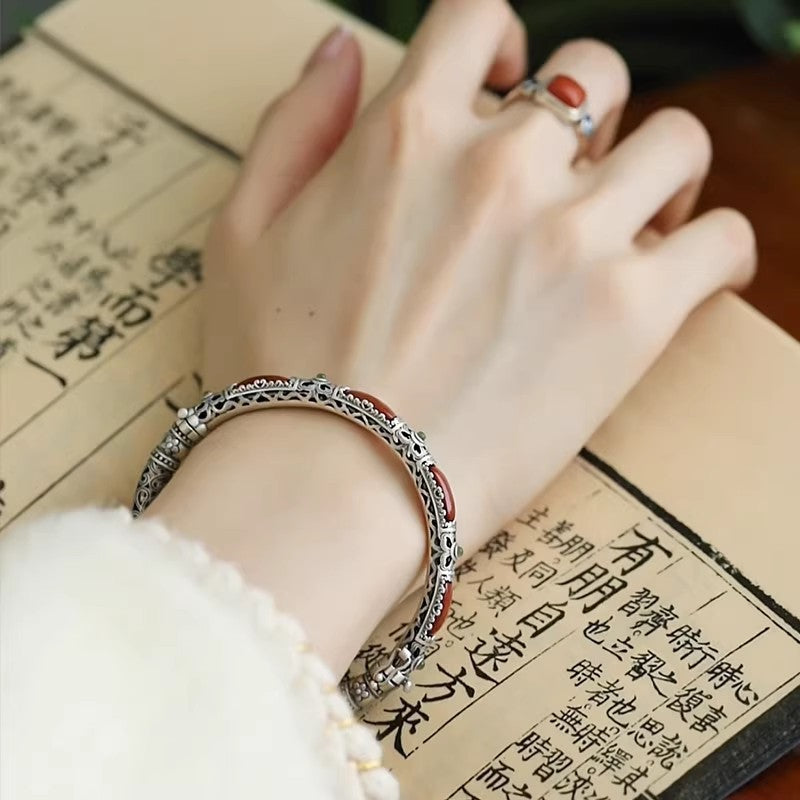 Vintage Ethnic-style Hollow Bracelet