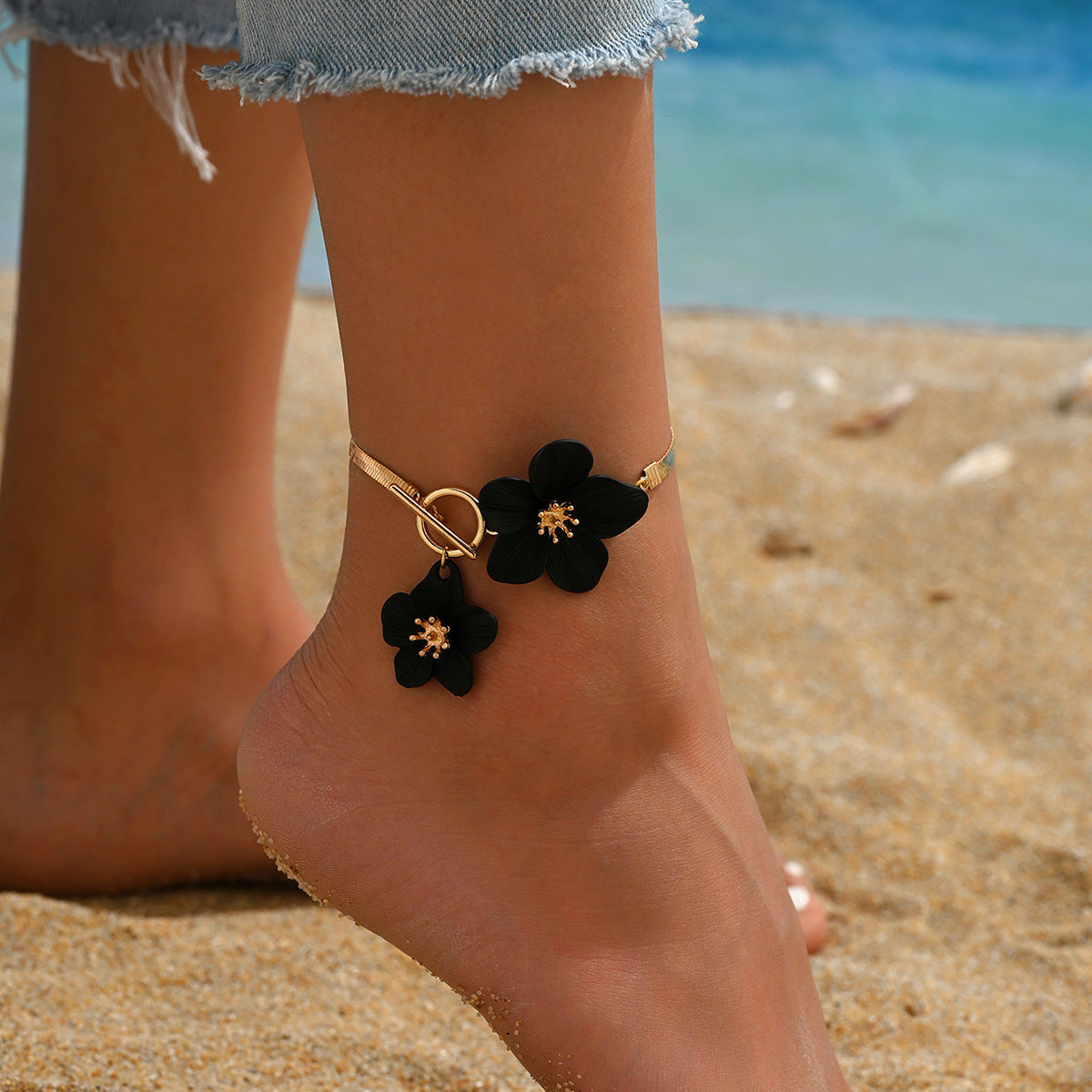 OT Buckle Flowers Anklet