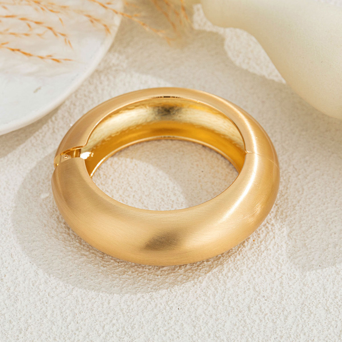 Metallic Wide-band Bracelet