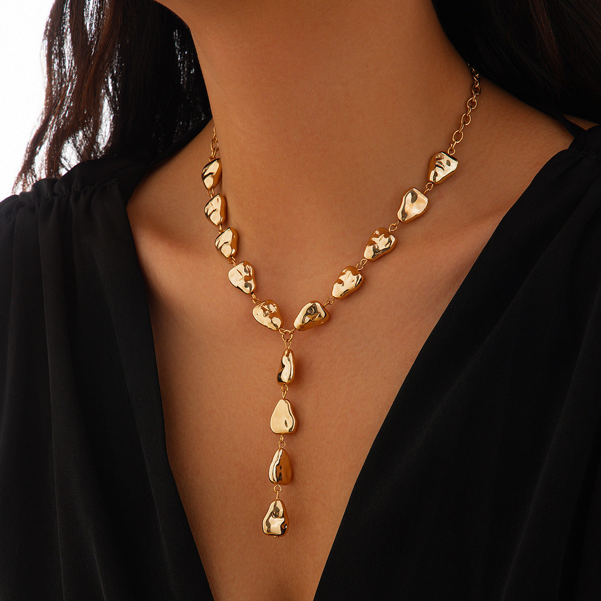 Flat Water Drop Necklace